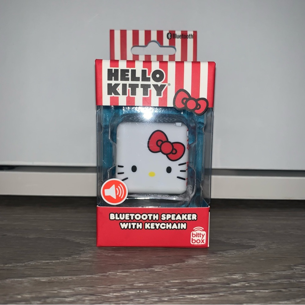 Bitty Box Hello Kitty Bluetooth Speaker With Keychain